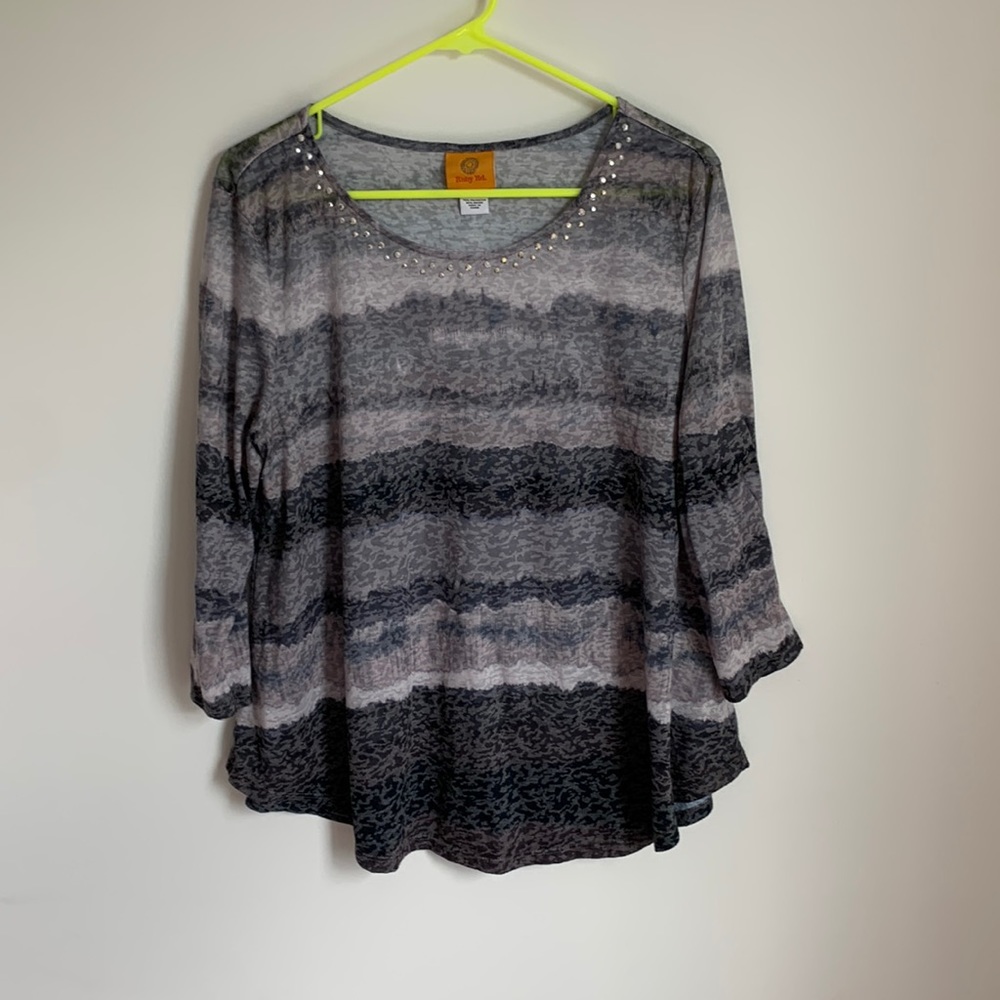 Grey stripped blouse